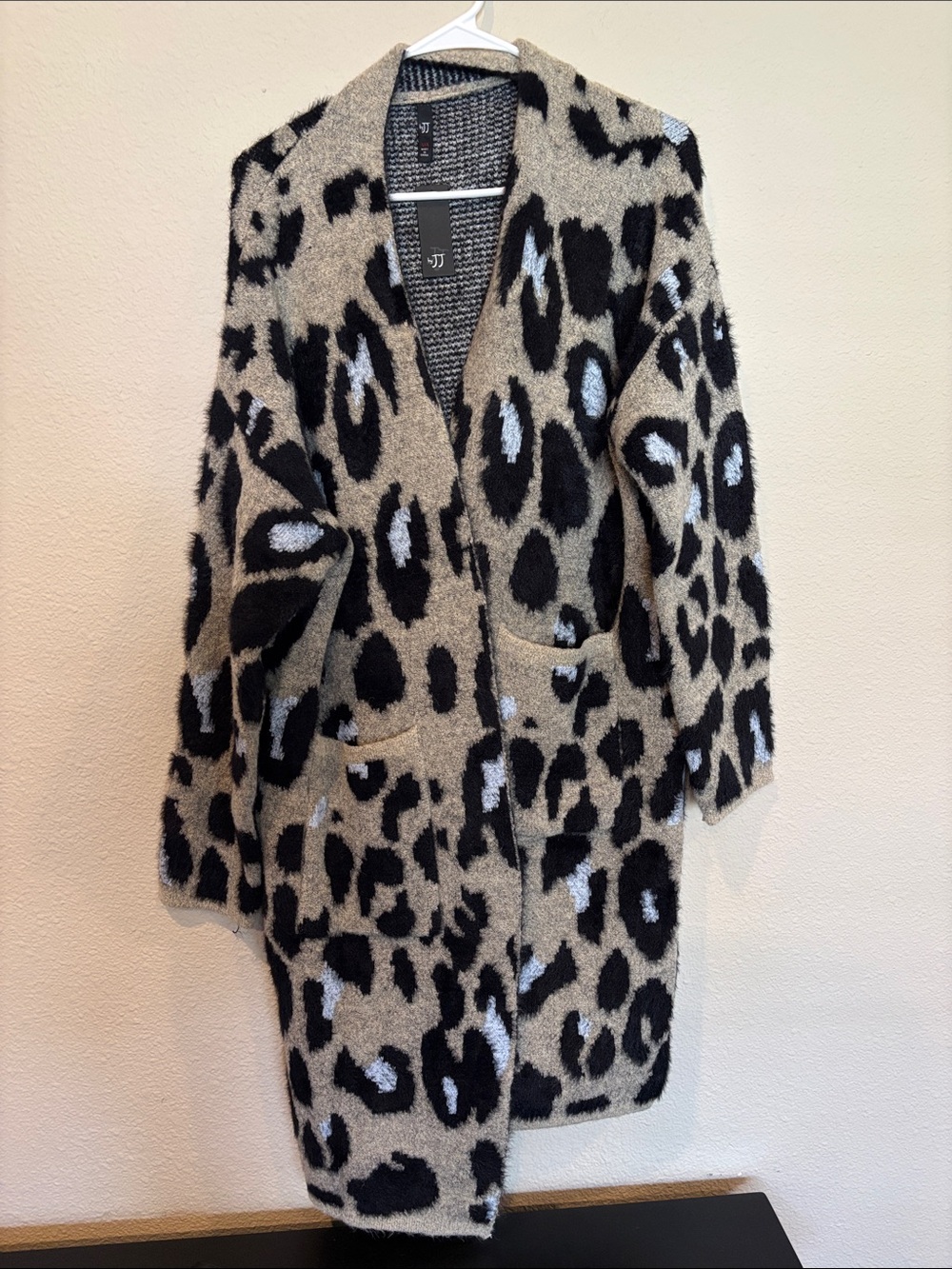 NWT L/XL Leopard Print Long Open Cardigan Jacket - Tan & Black